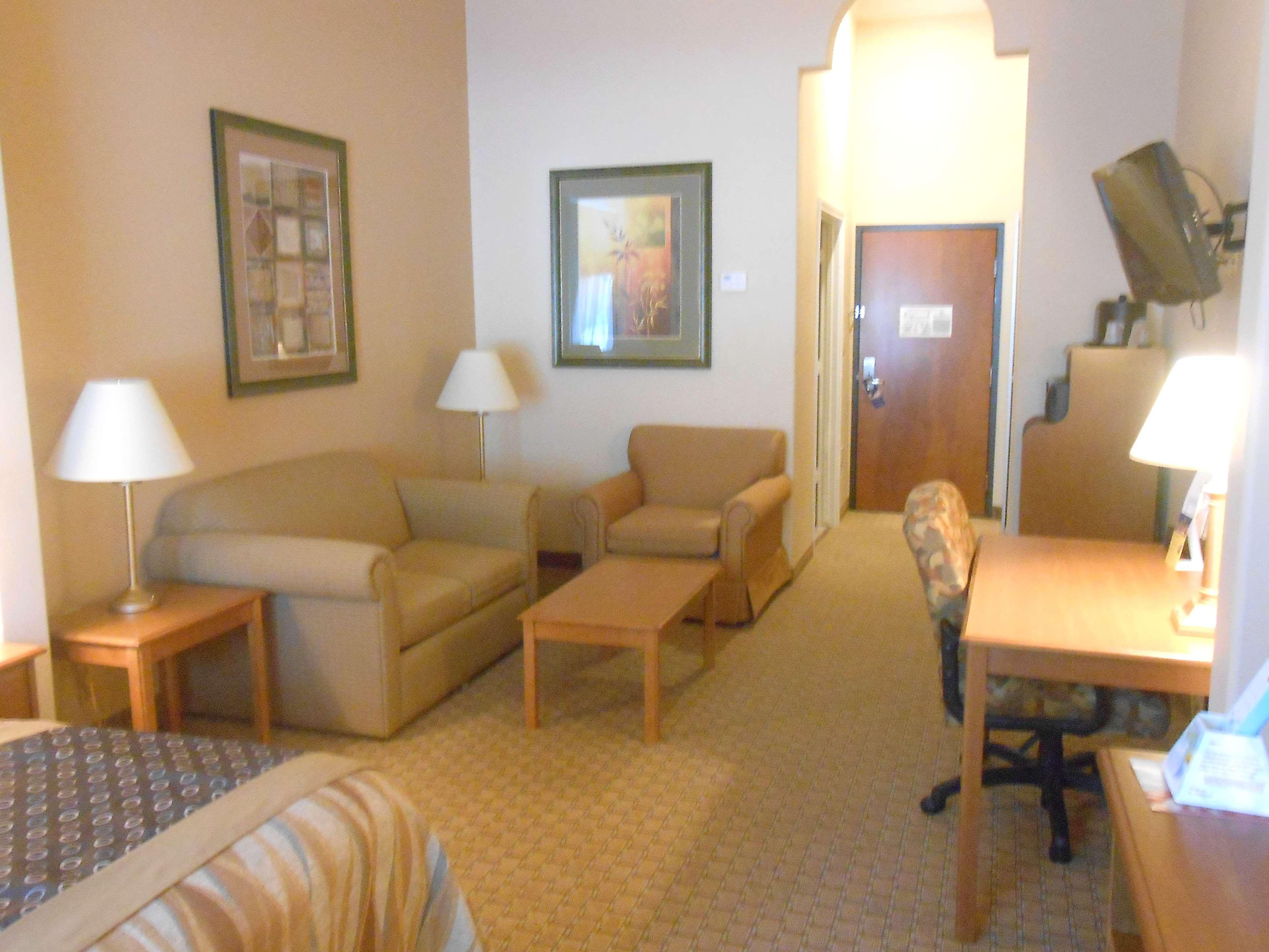 Best Western Plus New Caney Inn & Suites Zewnętrze zdjęcie