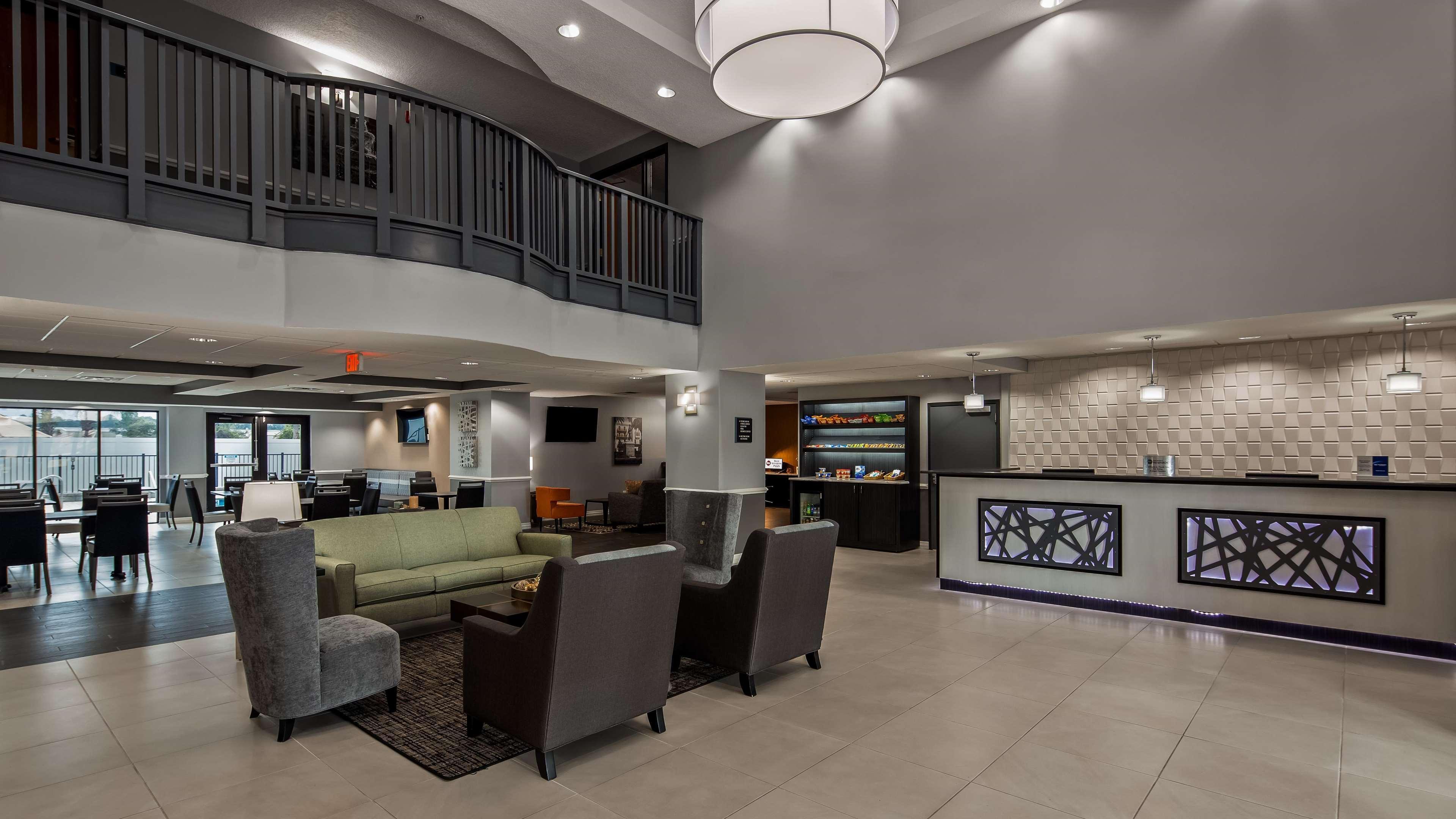 Best Western Plus New Caney Inn & Suites Zewnętrze zdjęcie