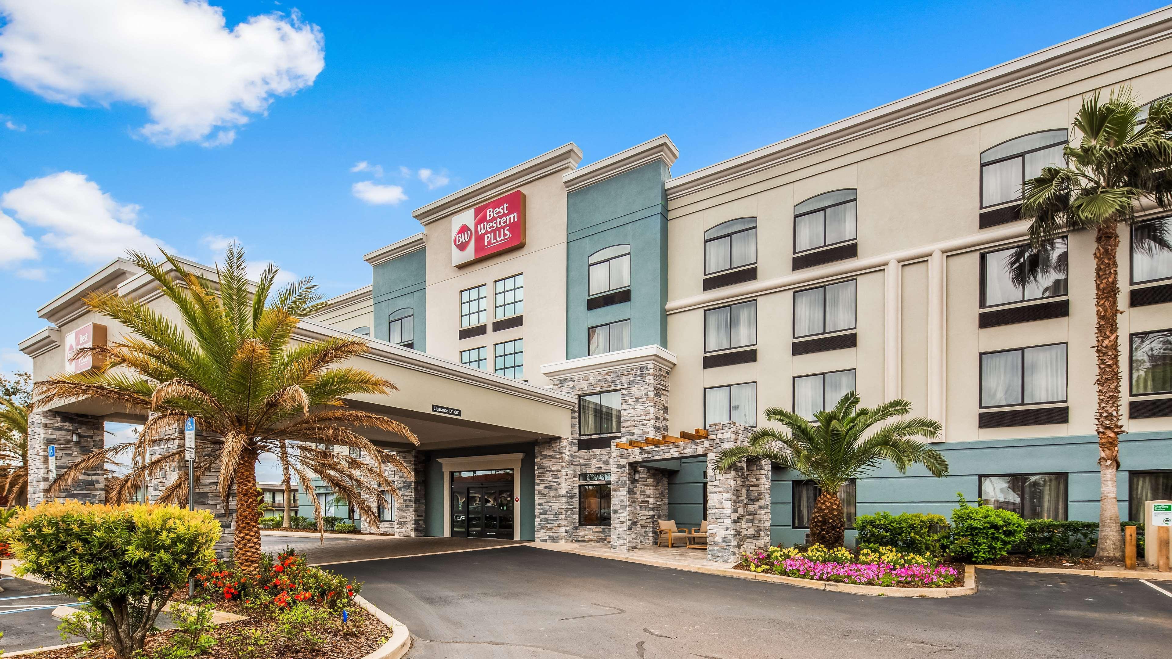 Best Western Plus New Caney Inn & Suites Zewnętrze zdjęcie