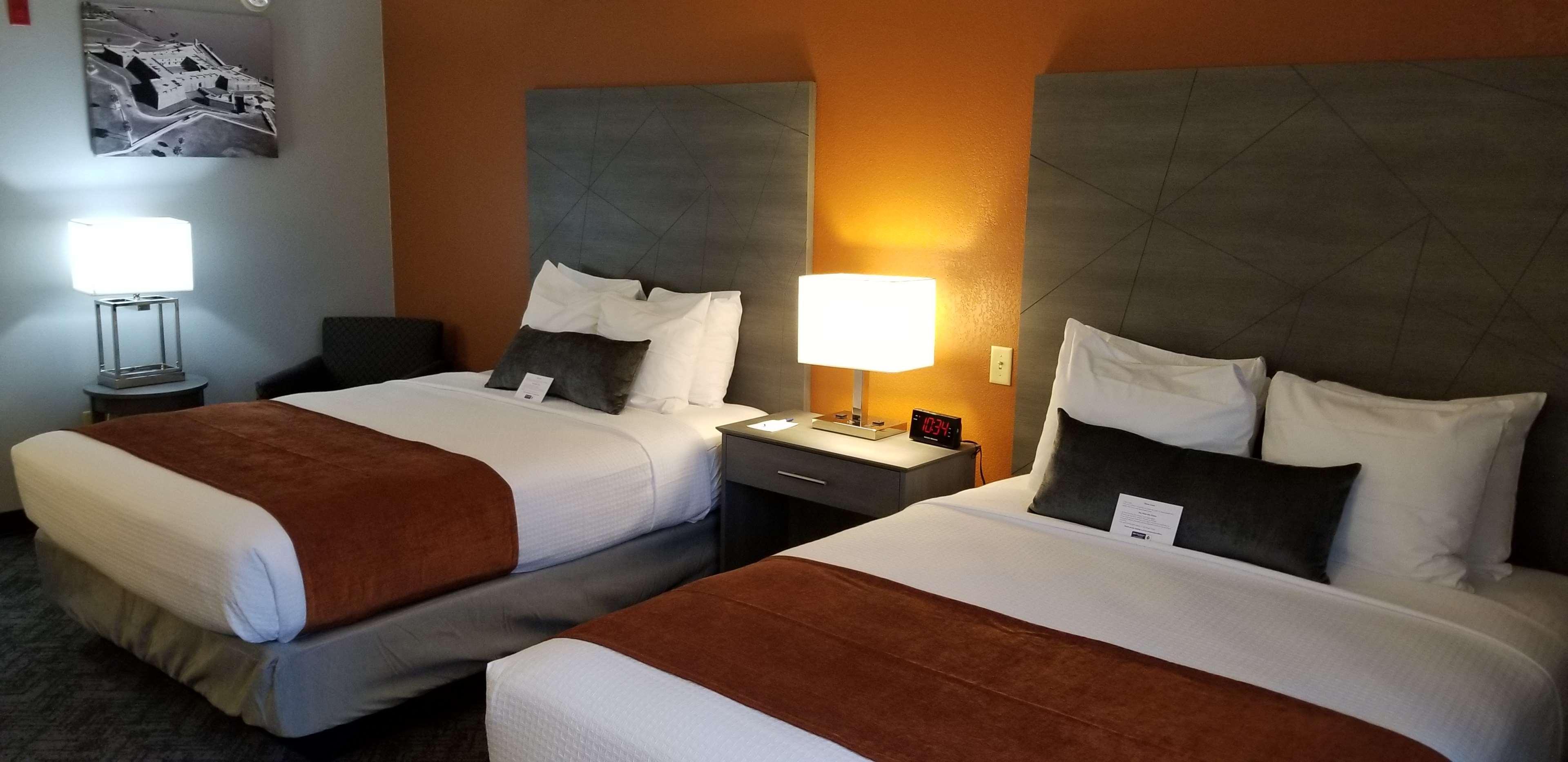 Best Western Plus New Caney Inn & Suites Zewnętrze zdjęcie