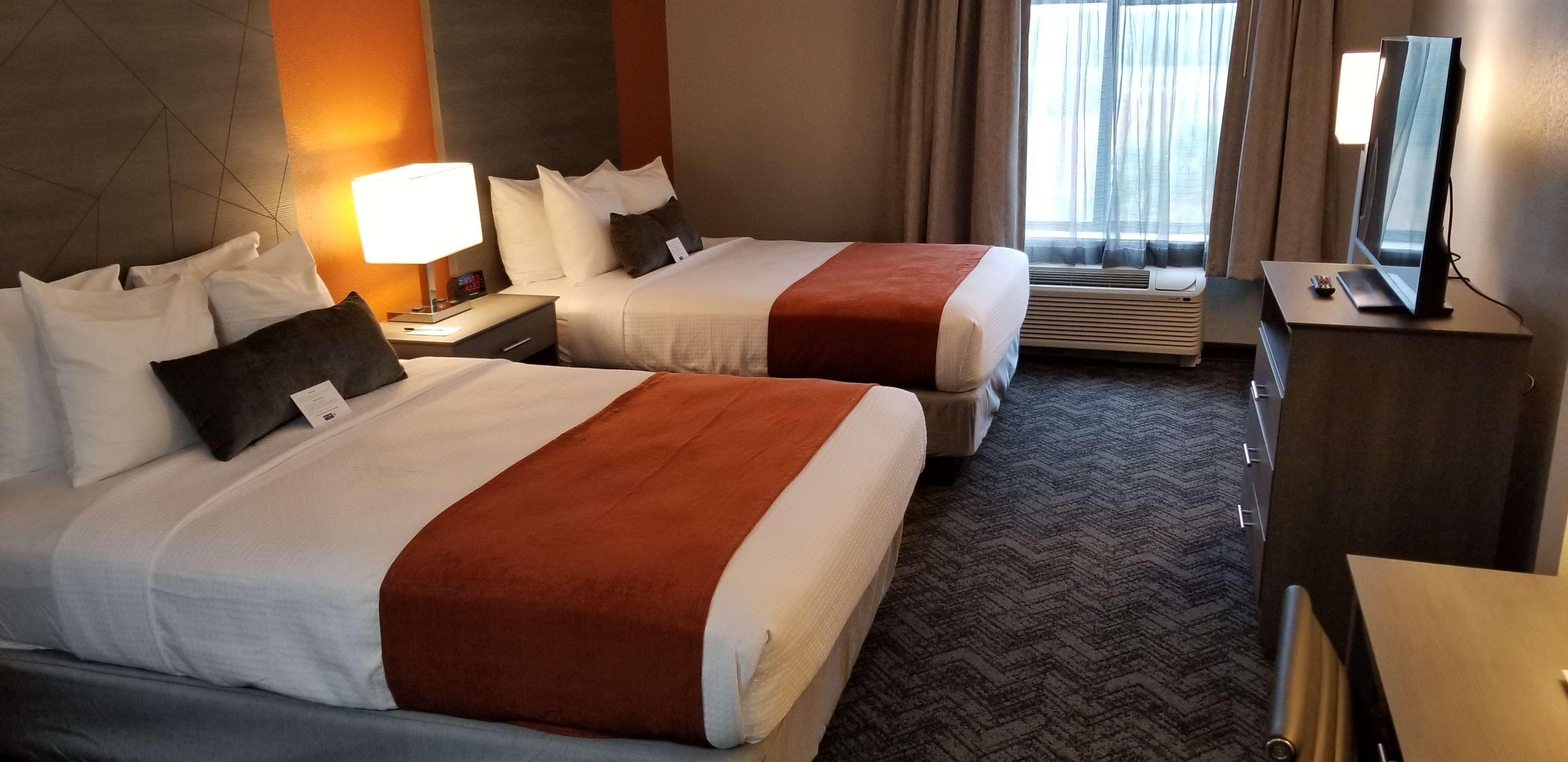 Best Western Plus New Caney Inn & Suites Zewnętrze zdjęcie